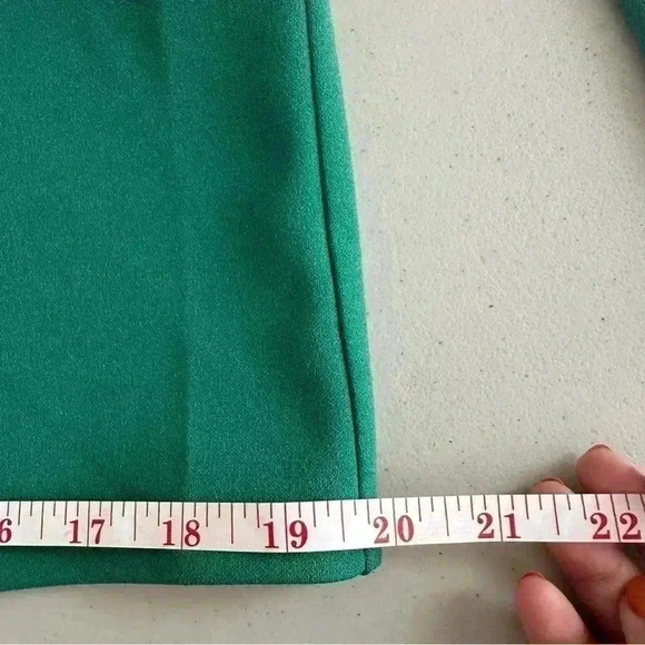 Donna Morgan Women’s Long Sleeve Sheath Dress with Flap Pockets at Side Hips - Picture 14 of 15